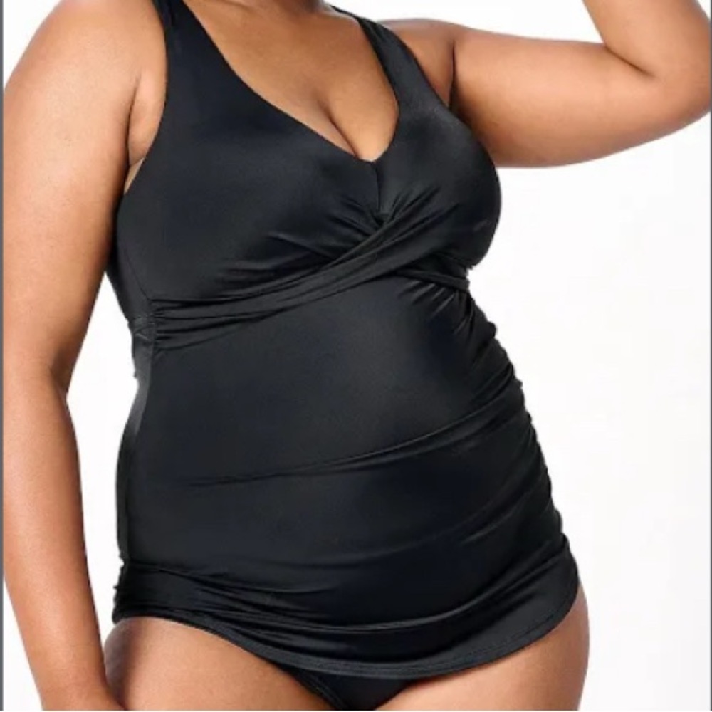 Kim Gravel x Swimsuits For All Women’s Swimsuit Sarong One-Piece, Size 24W